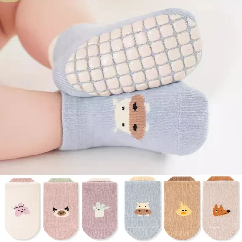 6 Pair Anti Slip Socks