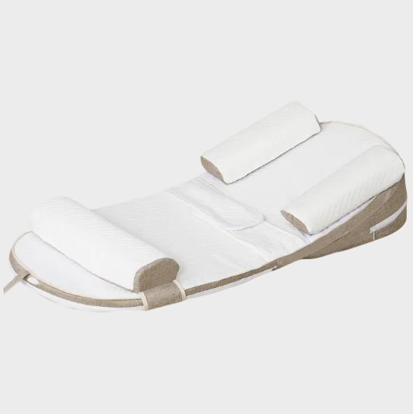 Baby Anti Spitting Slope Pad