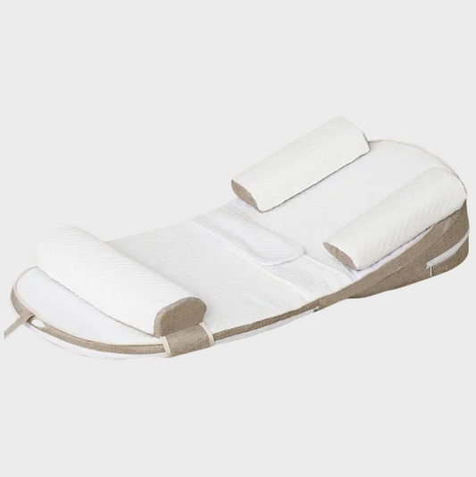 Baby Anti Spitting Slope Pad