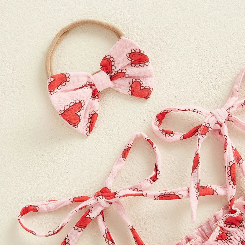 Barboteuse pour bébé avec jupe en maille sans manches et cœur de Saint-Valentin